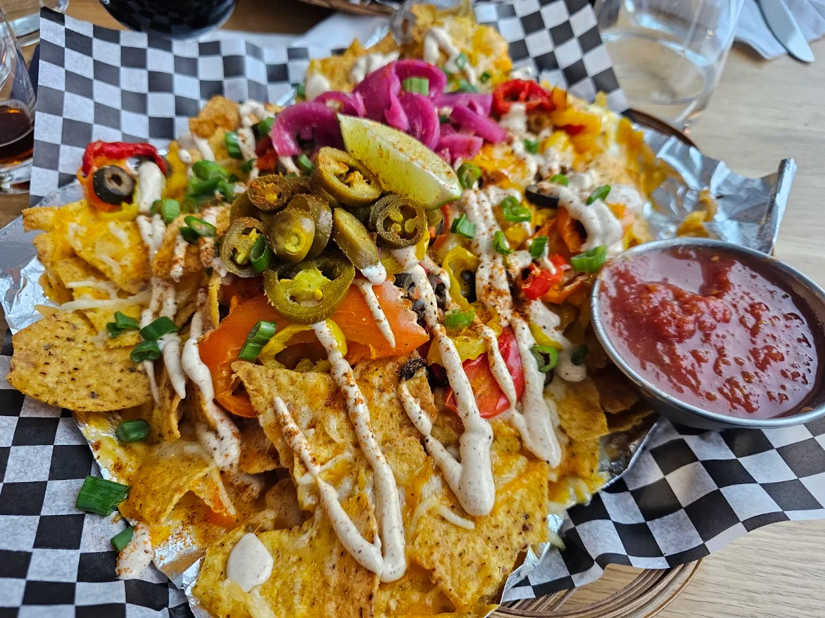 Classic Nachos, Le Relais Boréale Montréal - Microbrasserie & Boutique