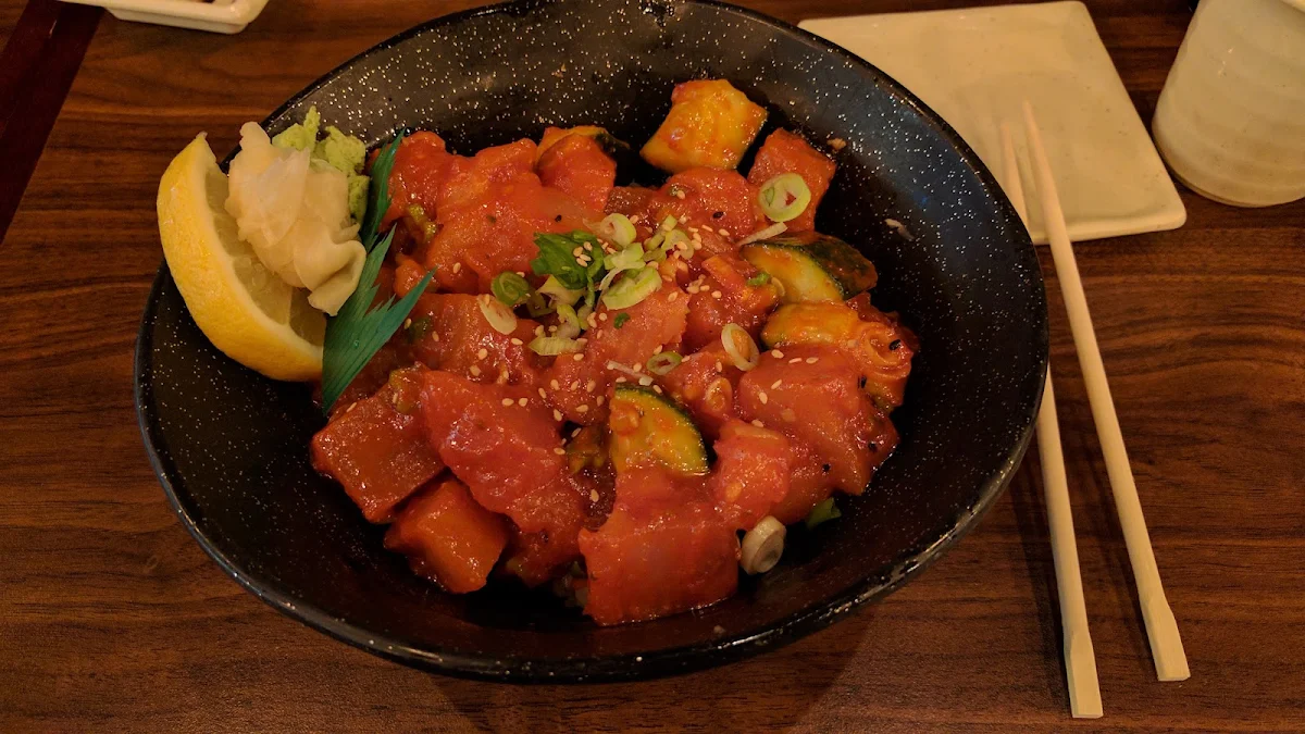 Spicy Sashimi Don, Sushi California