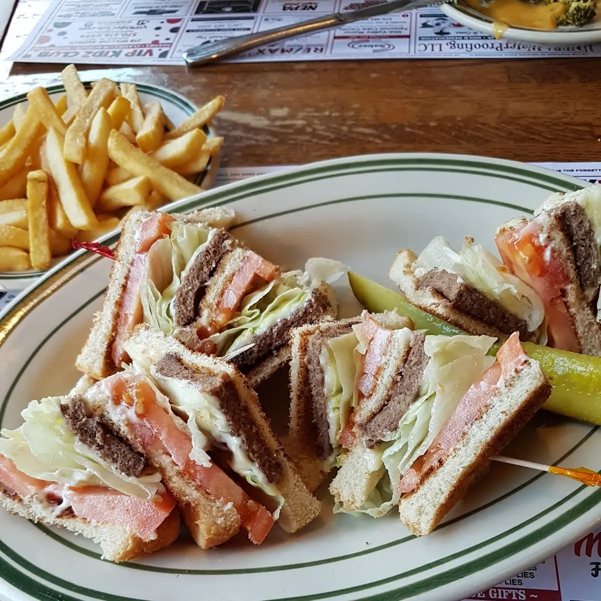 Hamburger Club Sandwich
