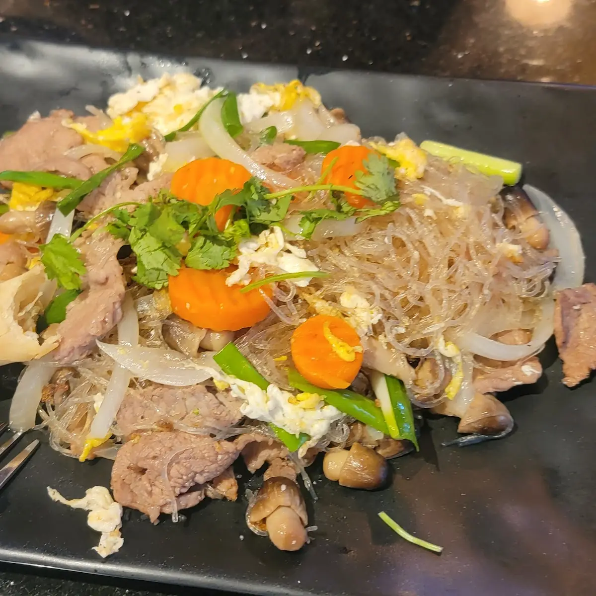 Glass Noodles Stir Fried with Beef
