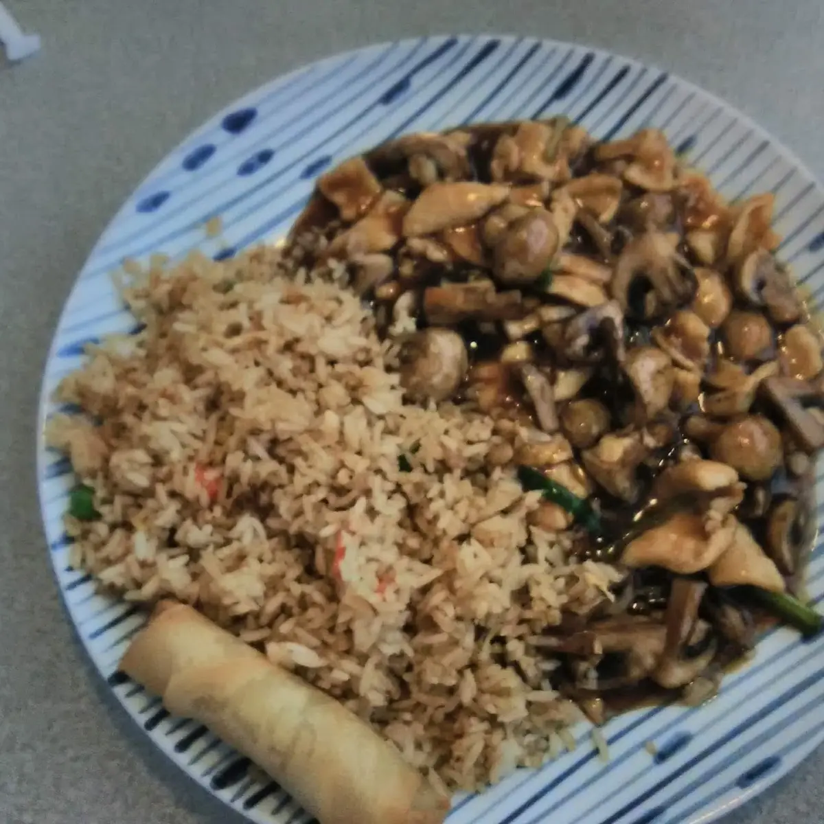 Mushroom Chicken Lunch Special