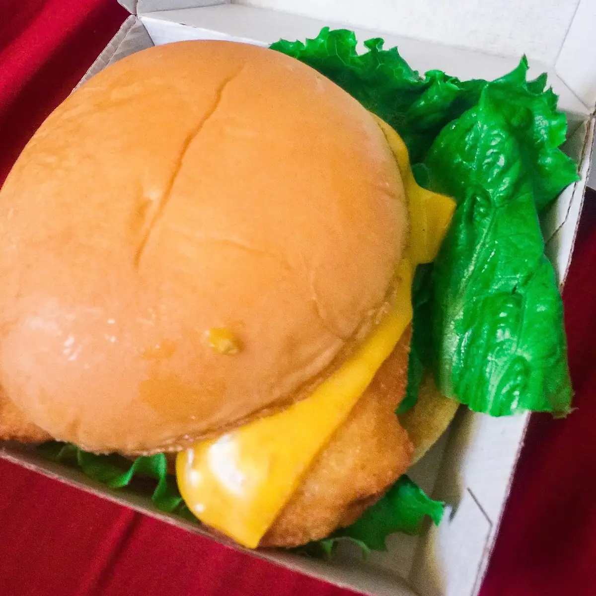 Deluxe Fish Sandwich