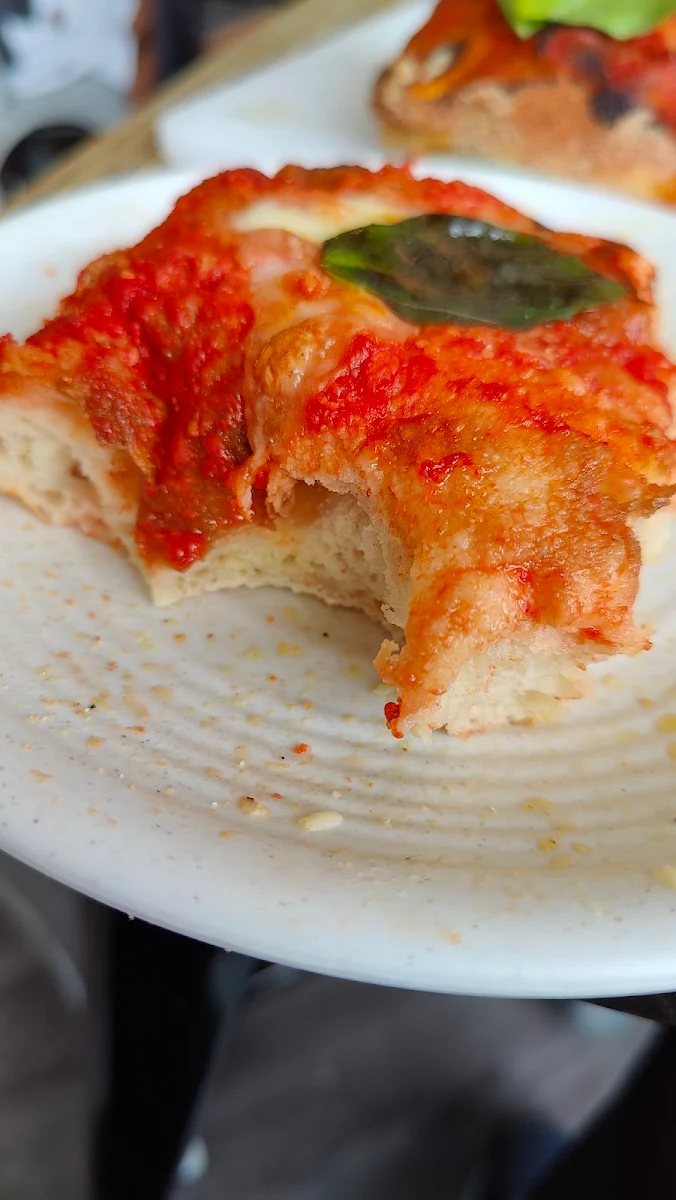 Margarita Pizza Roman Style