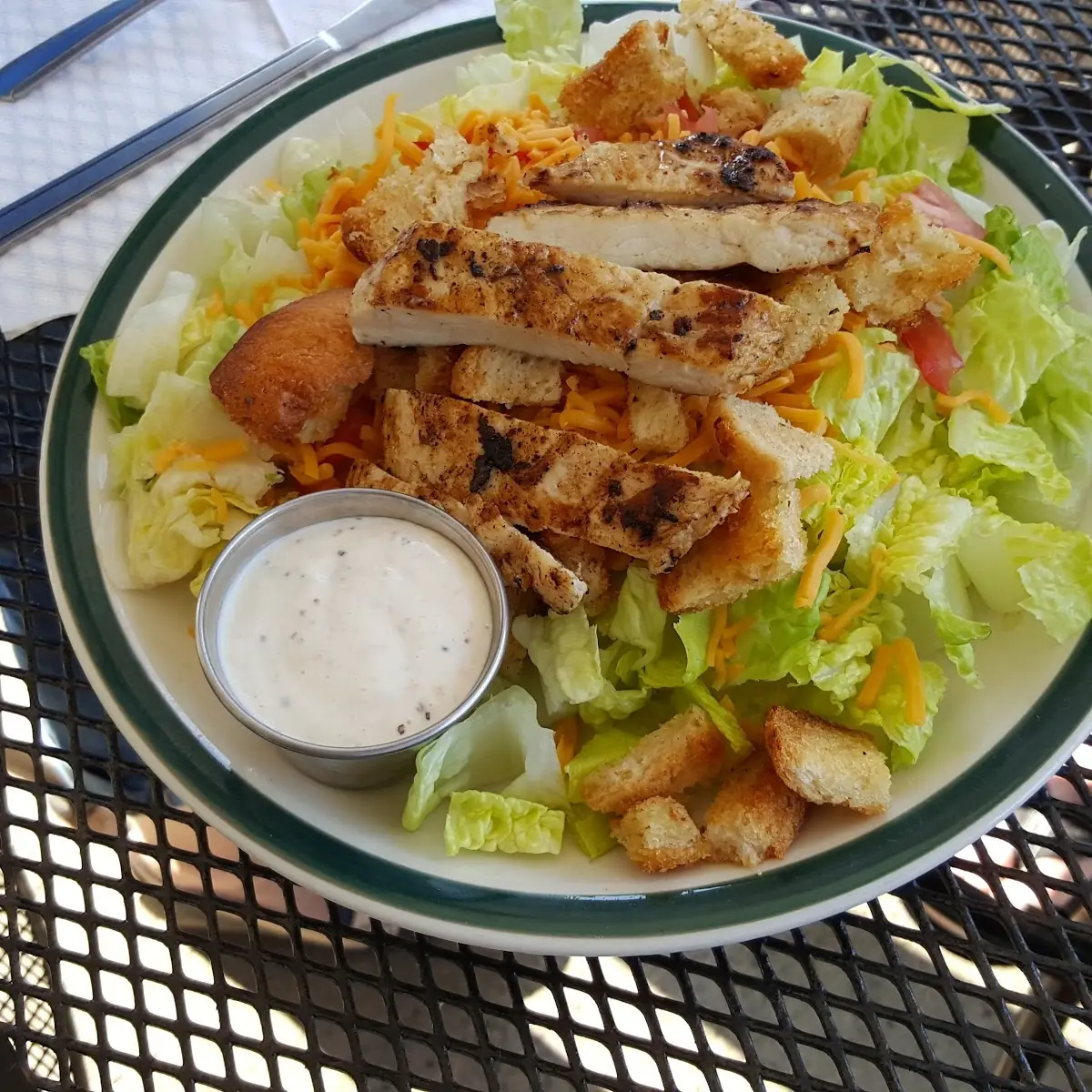 Grilled Chicken & Salad