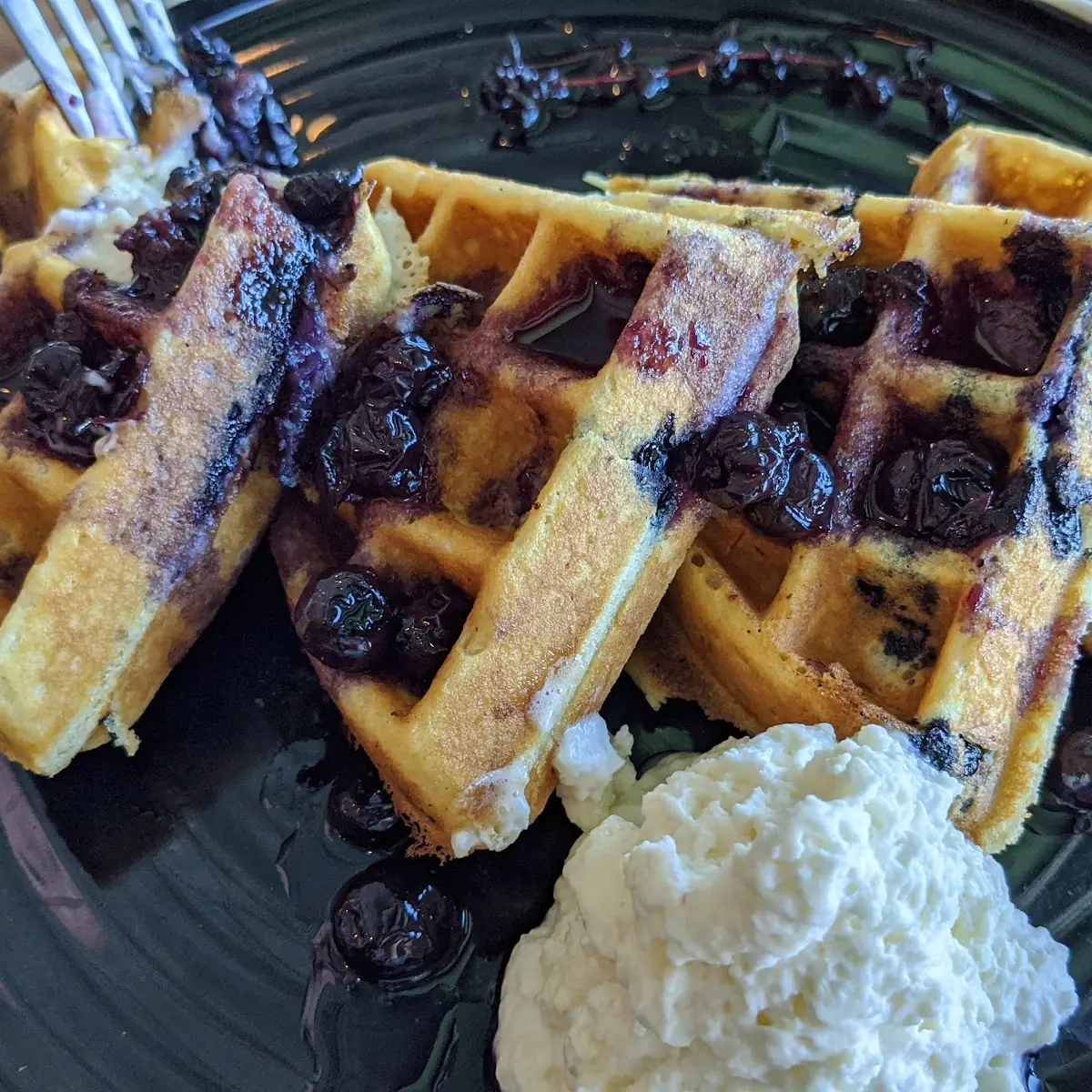 Cluckin' Waffle Side Chick