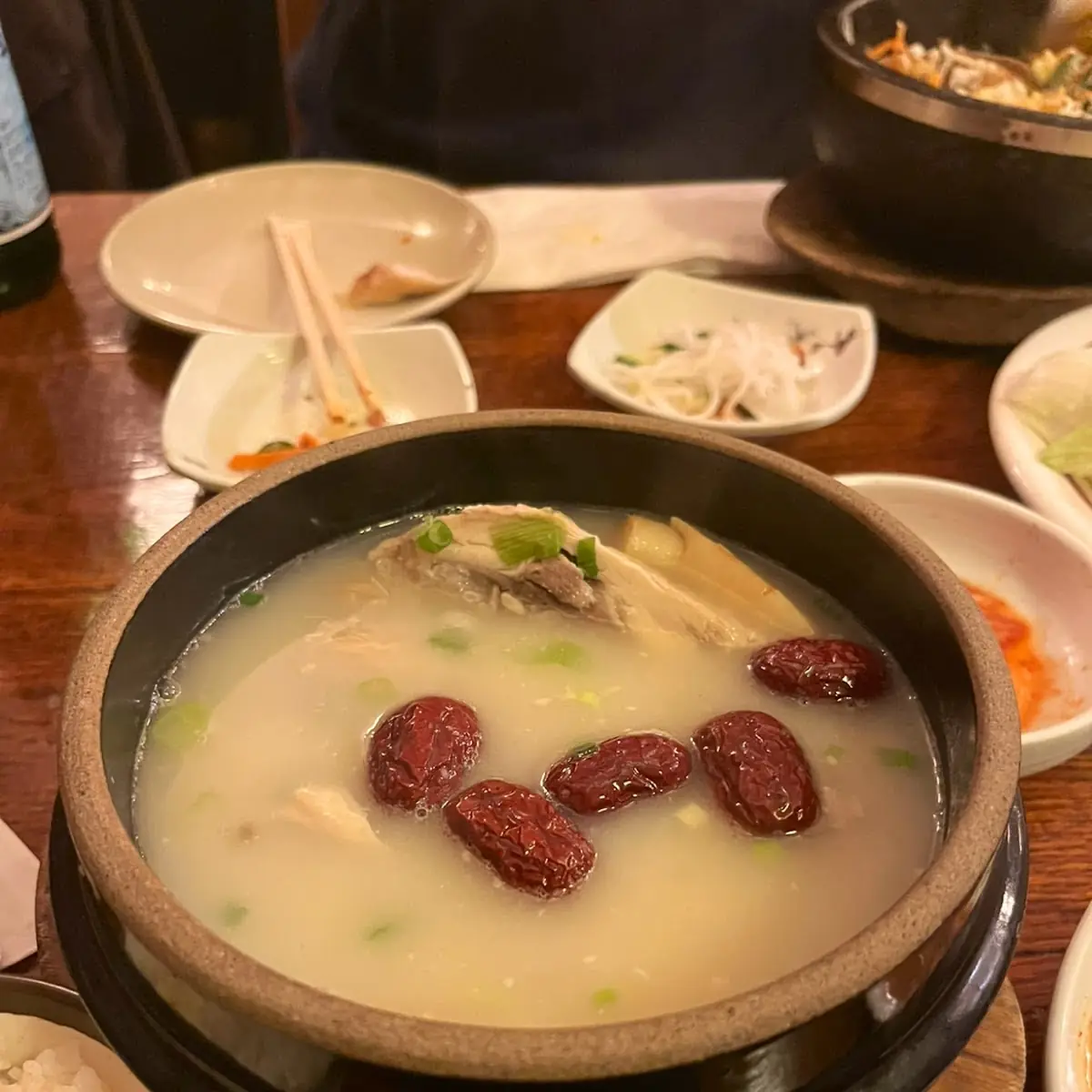 duk man doo guk 떡만두국