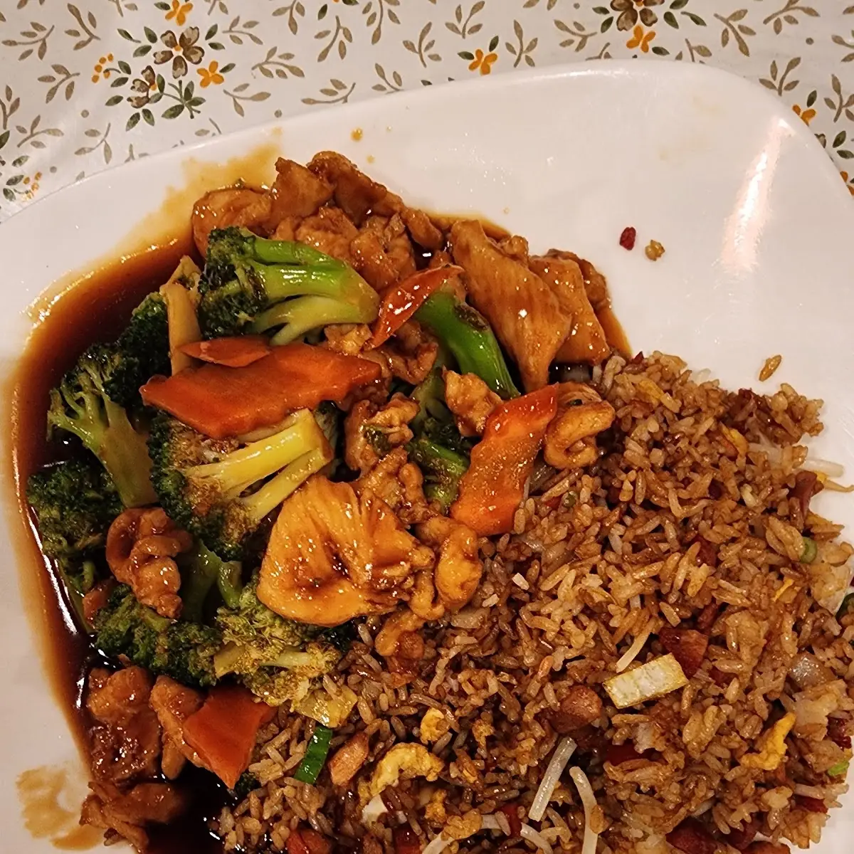 Chicken & Broccoli w Pork Fried Rice