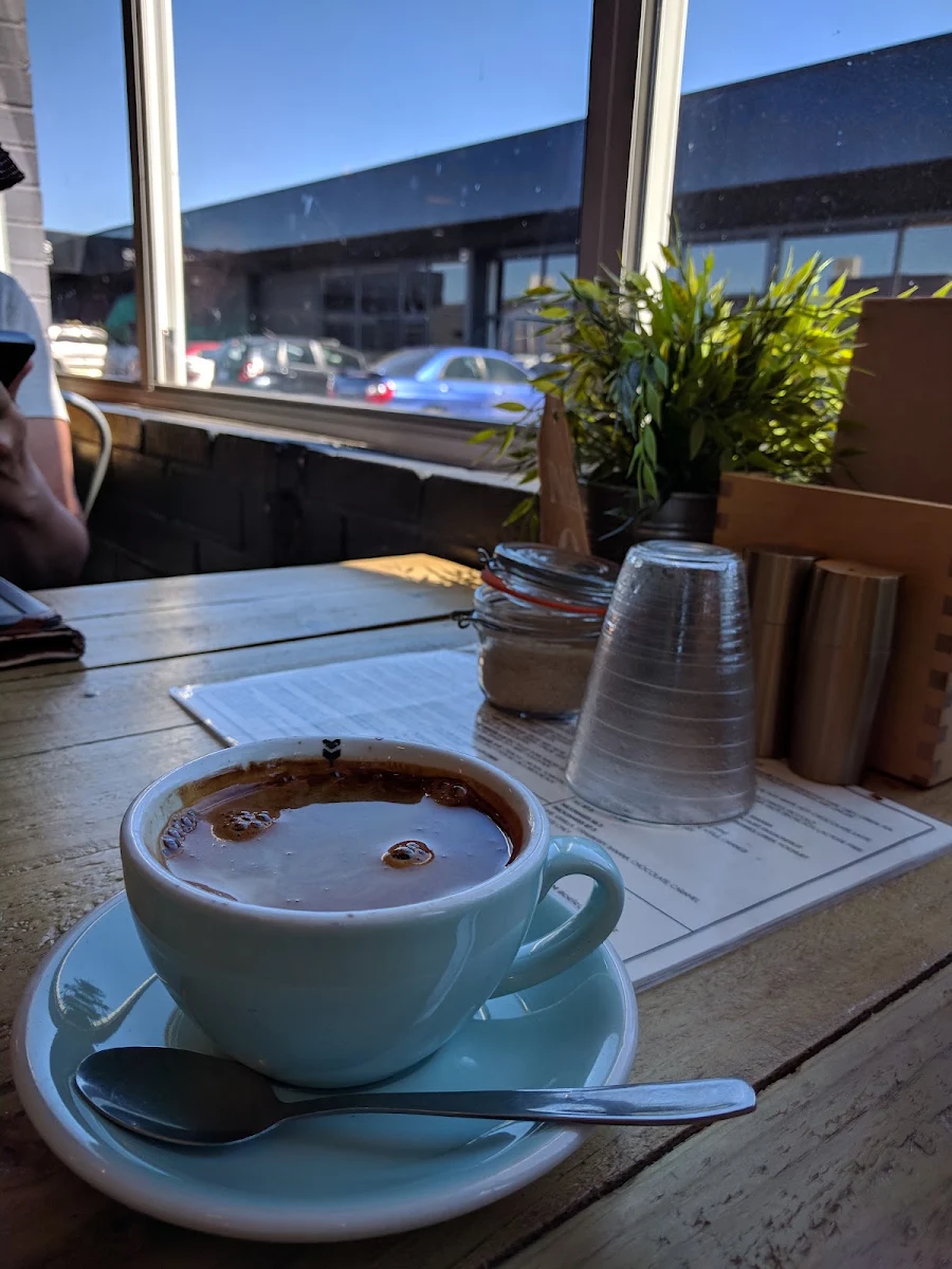 Long Black Coffee, Pellegrino's