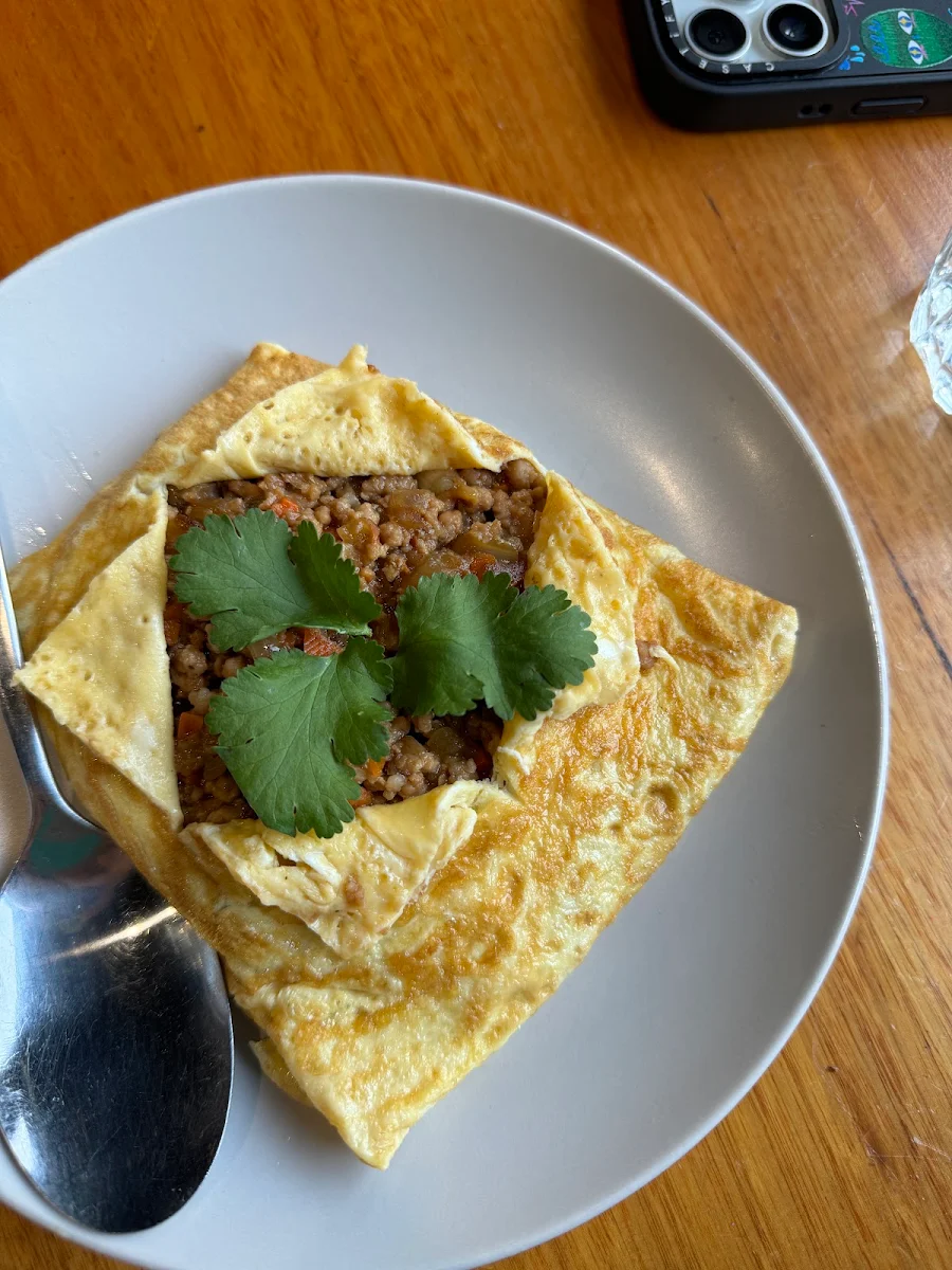 Add Thai Omlette, ถั่วทอง TuaThong Thai Restaurant