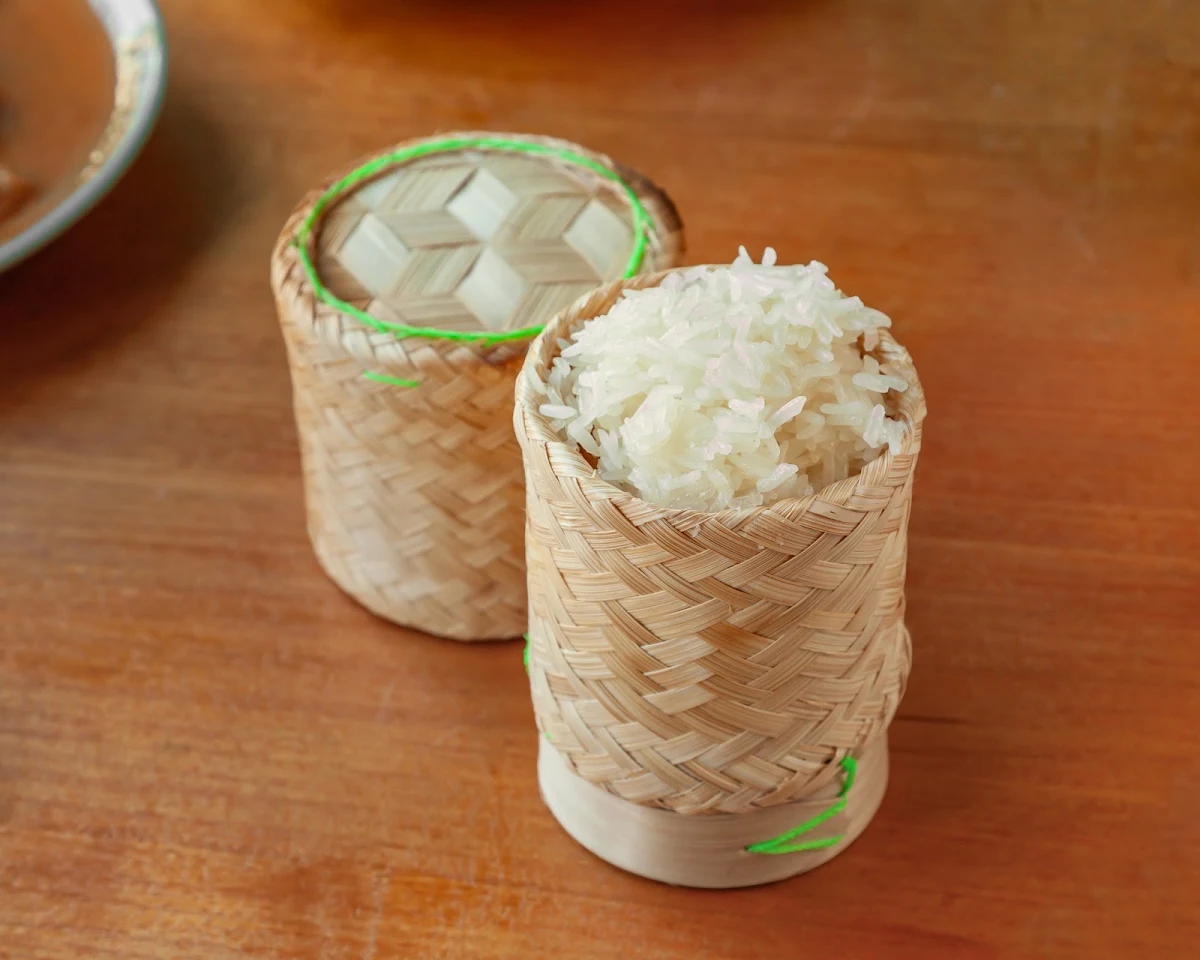 Sticky Rice, ถั่วทอง TuaThong Thai Restaurant