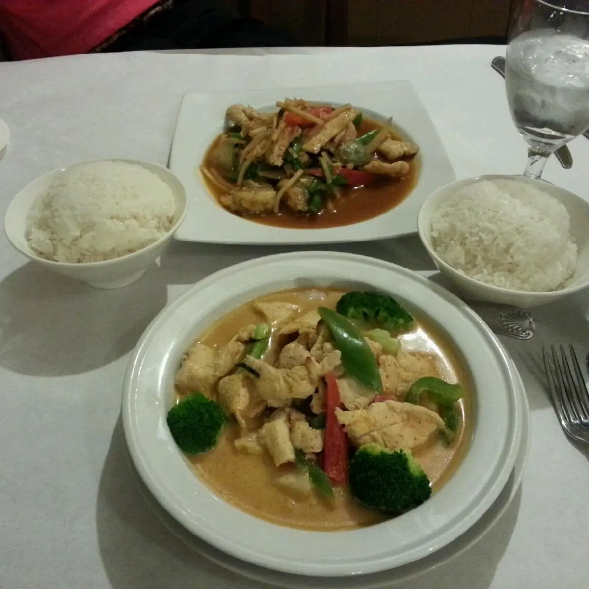 Stir-Fried Chicken with Cashew