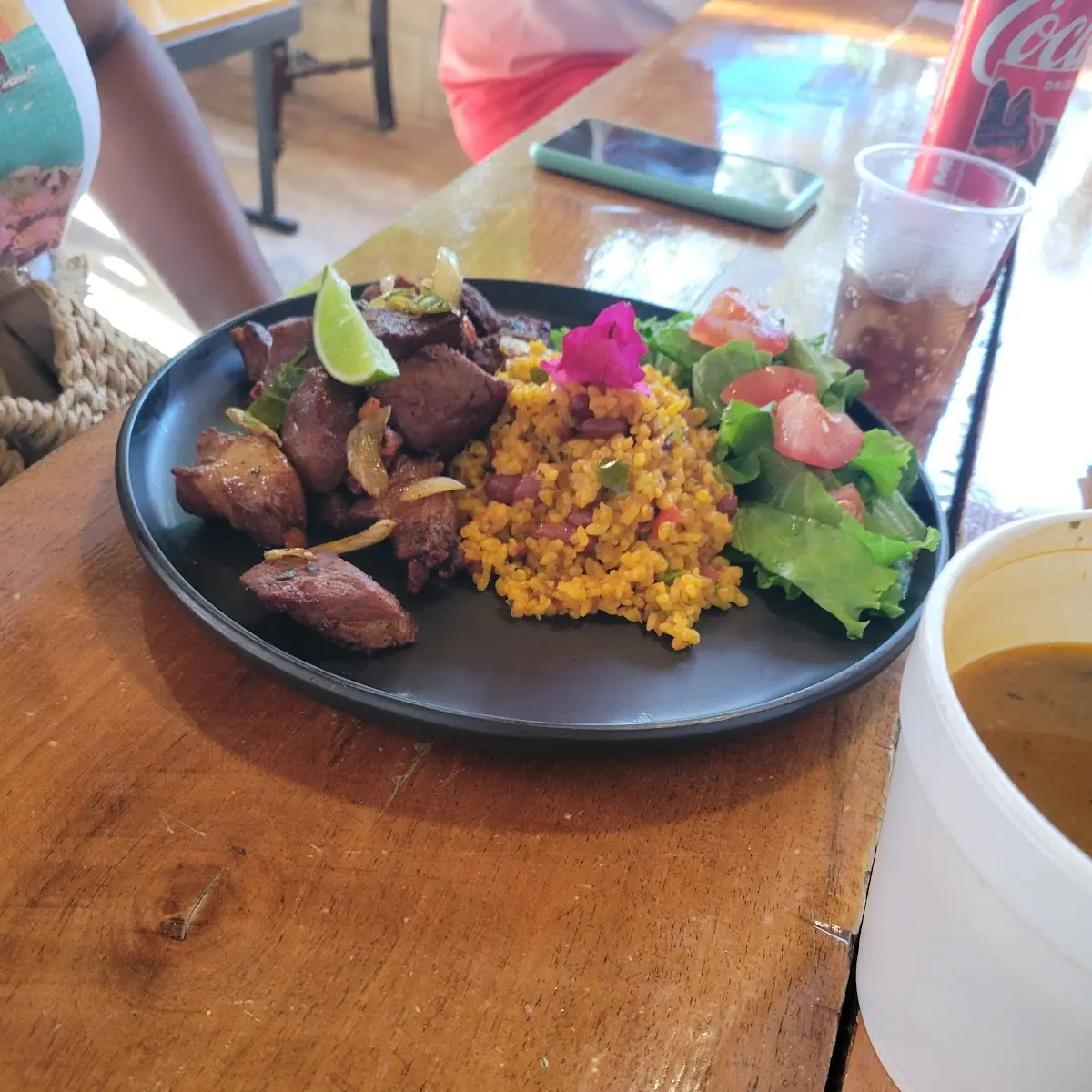 Arroz Manposteado Y Carne Frita