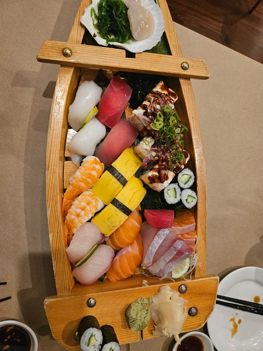 The Nagomi Collection Sushi Sashimi Boat