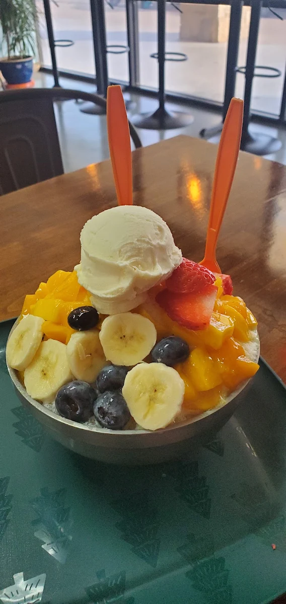Mixed Fruit Bingsu Bowl