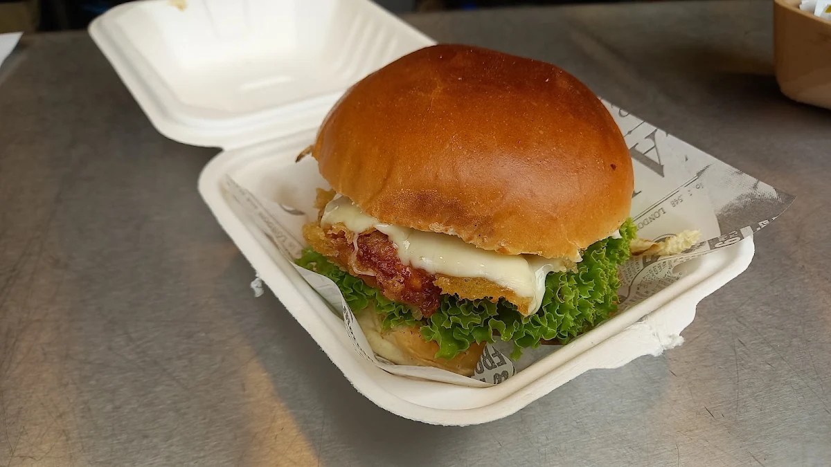 Chicken Sandwich, A&W Canada