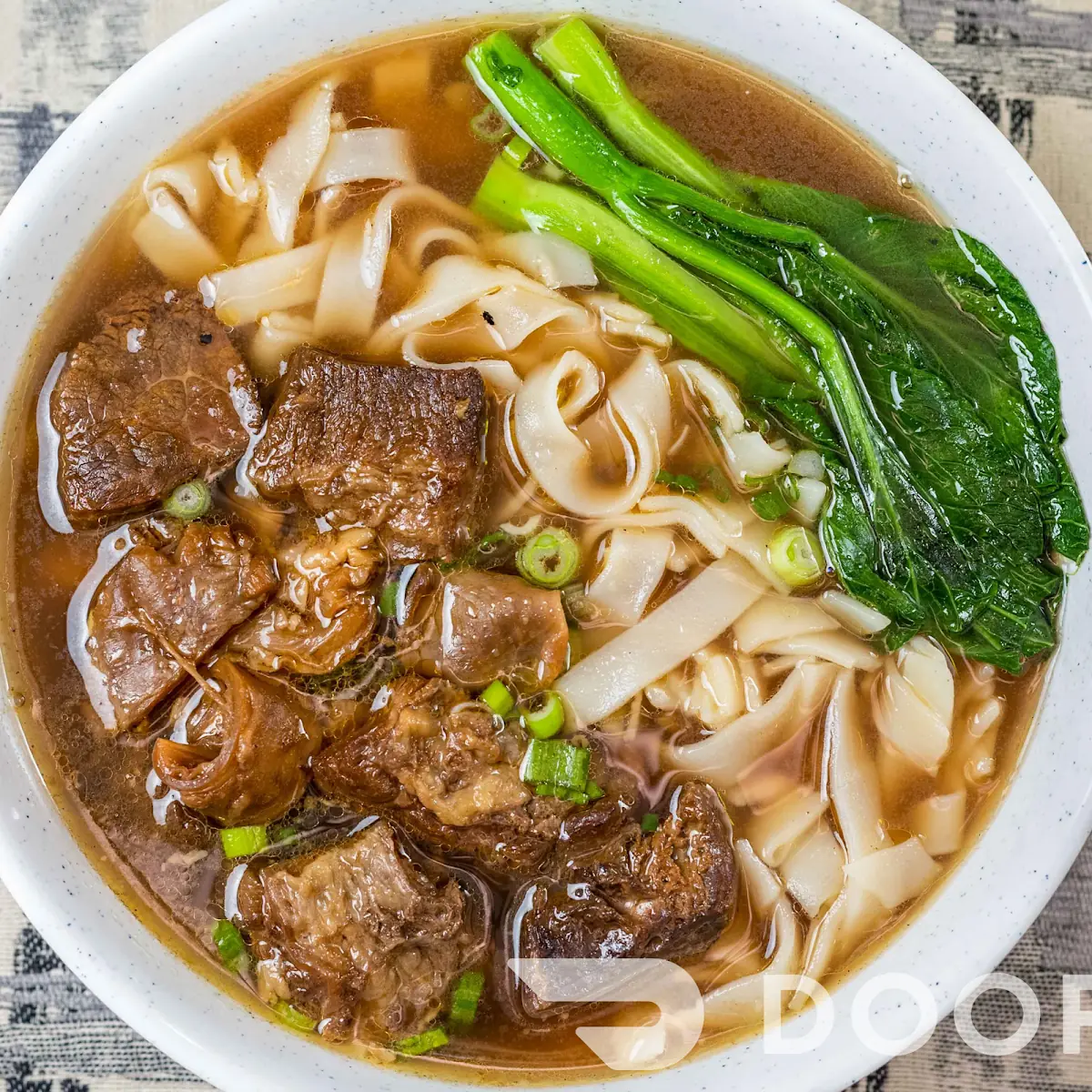 Brisket and Tendon Rice Noodles