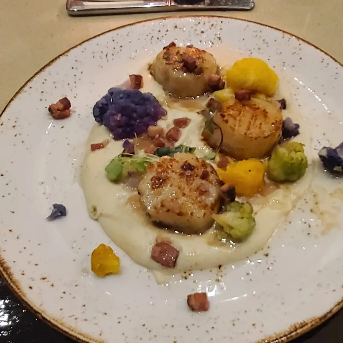 Pan Seared Scallops with Vegetables