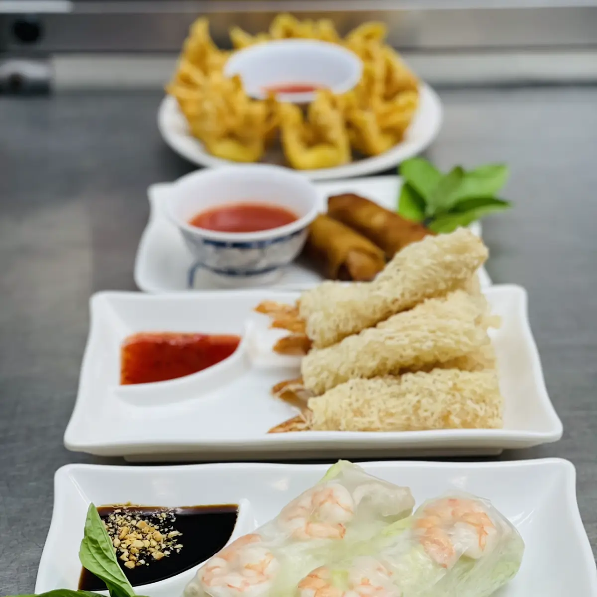 Fresh Pork & Shrimp Spring Roll 1