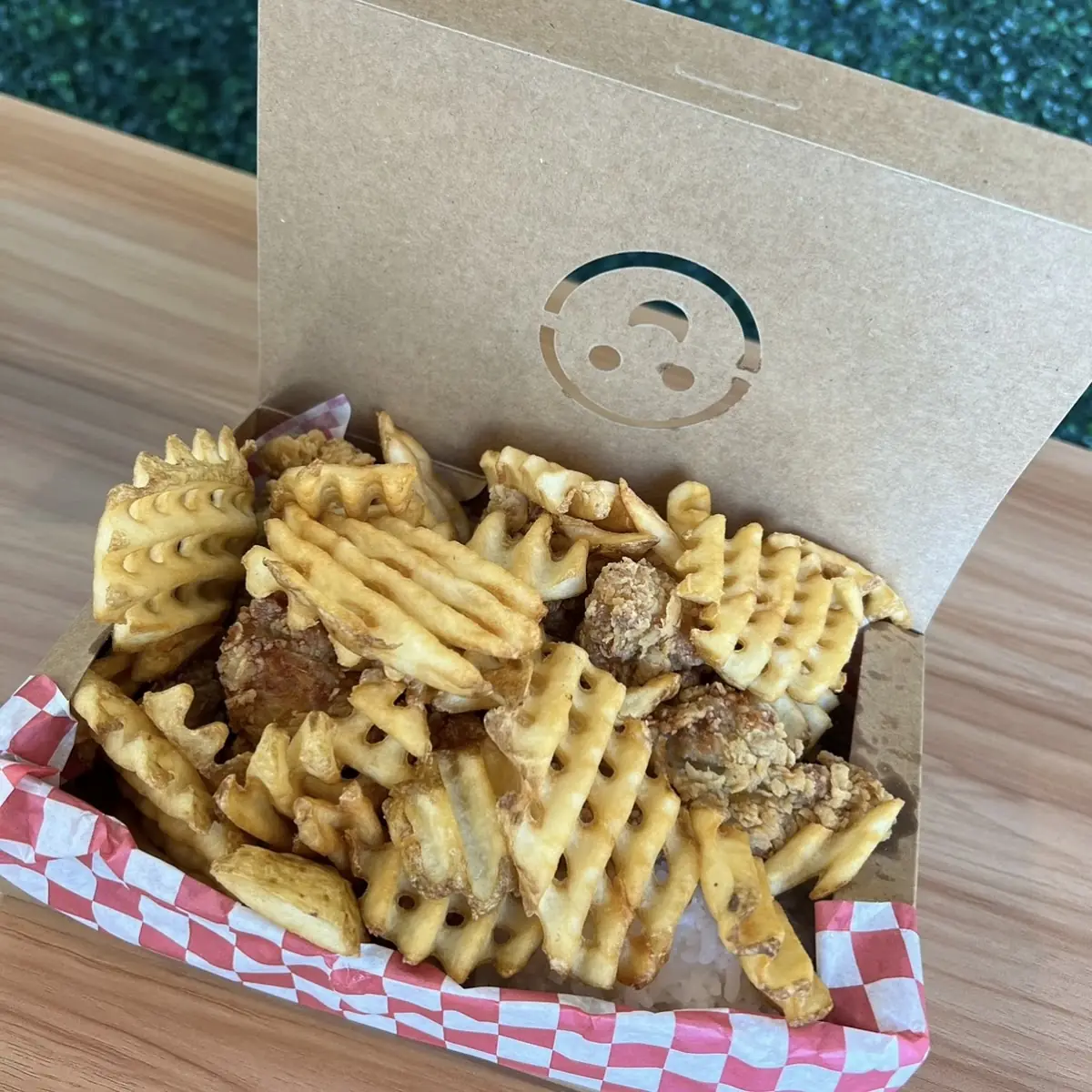 Crispy Golden Crinkle Cut Fries