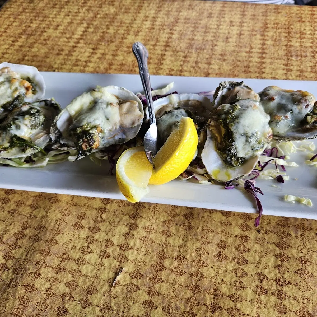 Oysters on the Half Shell 4 pcs