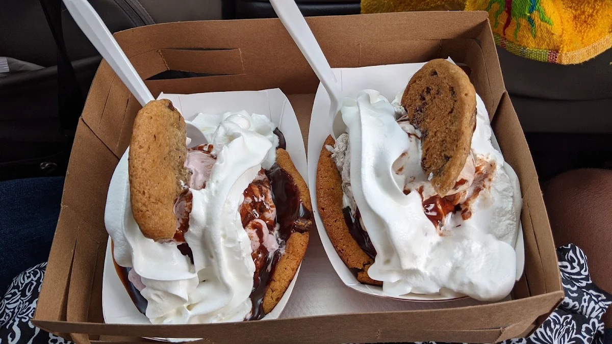 Ice Cream Sandwich