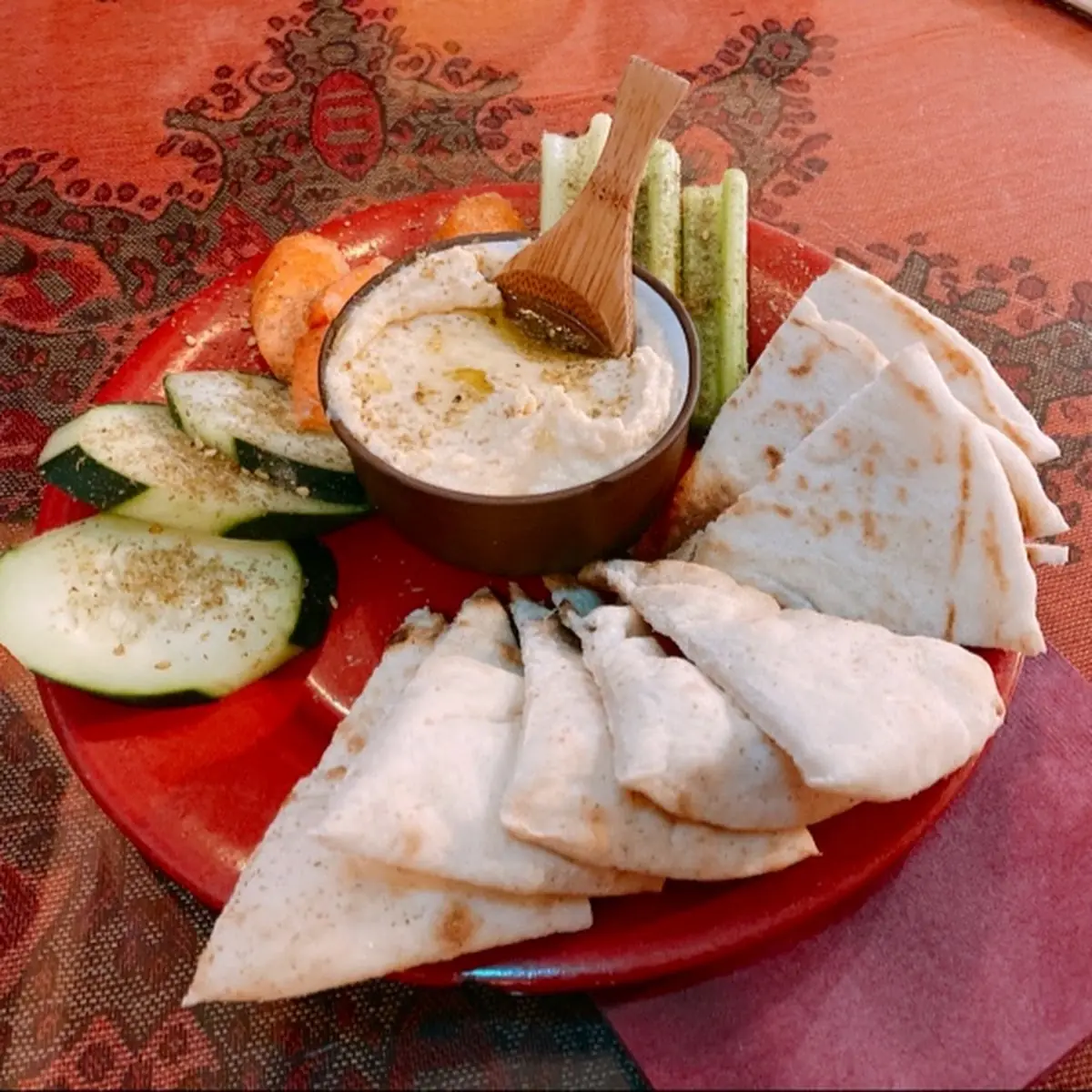 Hummus Plate