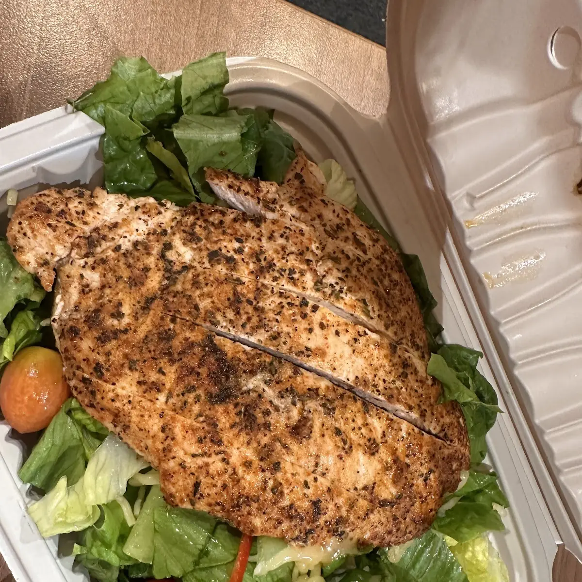 Grilled Chicken Avocado Salad