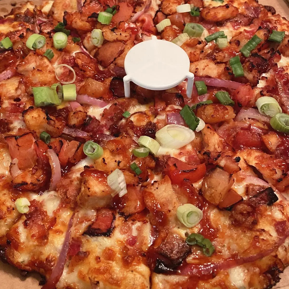 (S) BBQ Chicken Bacon Pizza