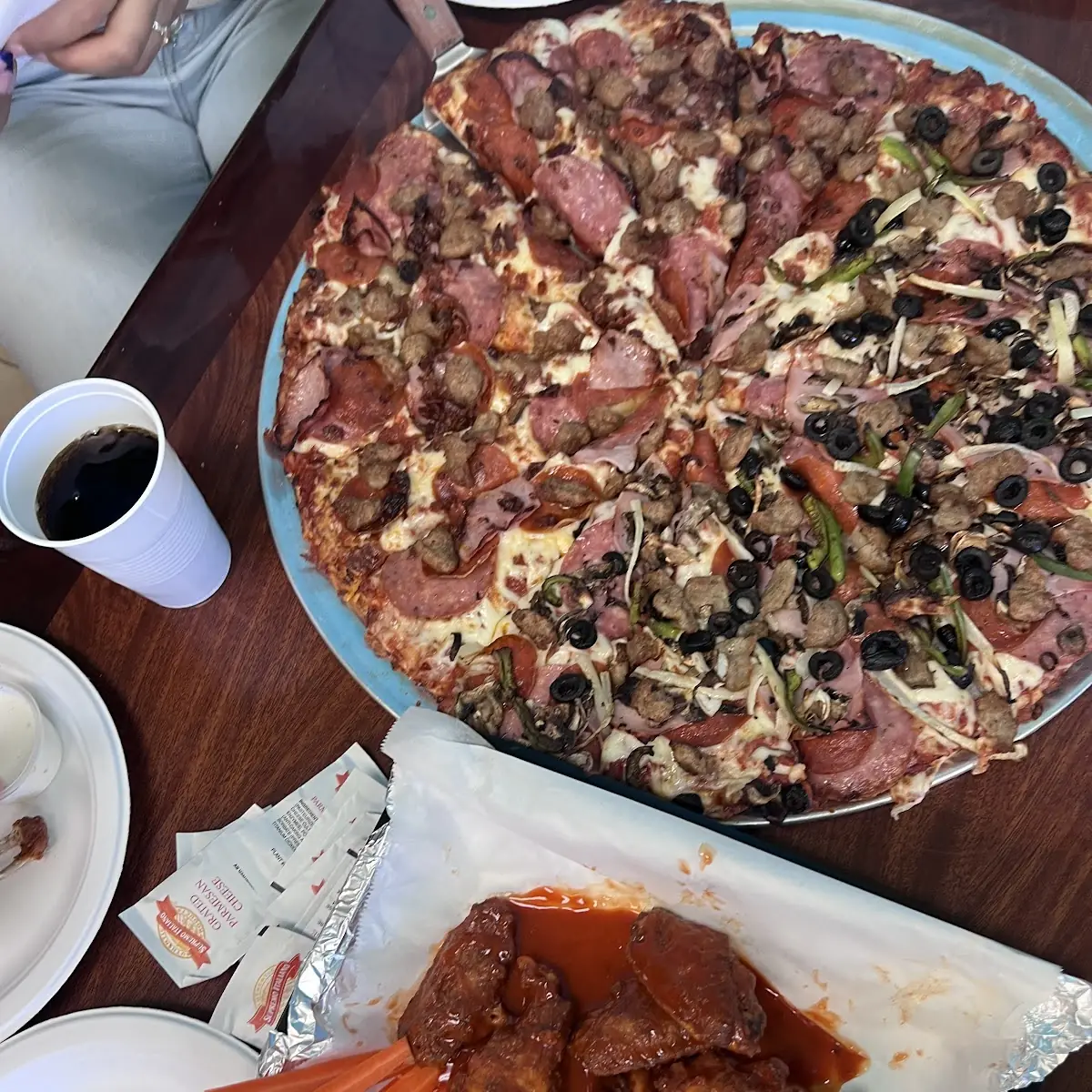 (XL) Meat Lovers Pizza