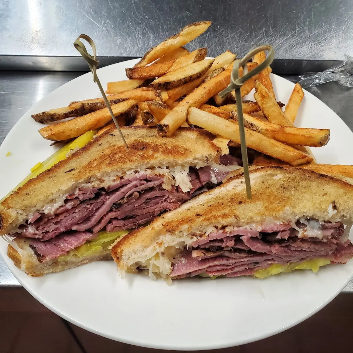 Hot Pastrami Sand