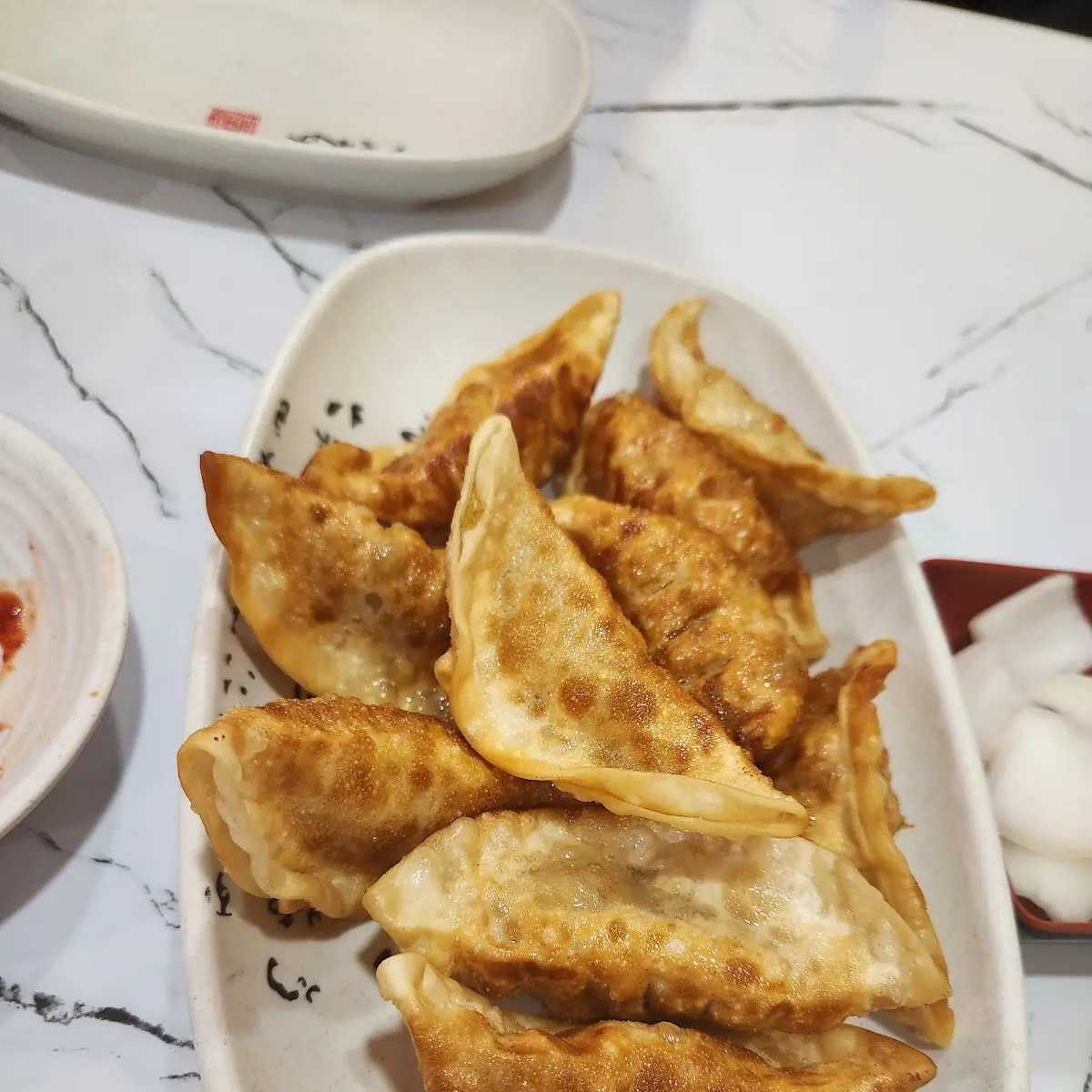 군만두 10 Pieces Deep Fried Dumplings