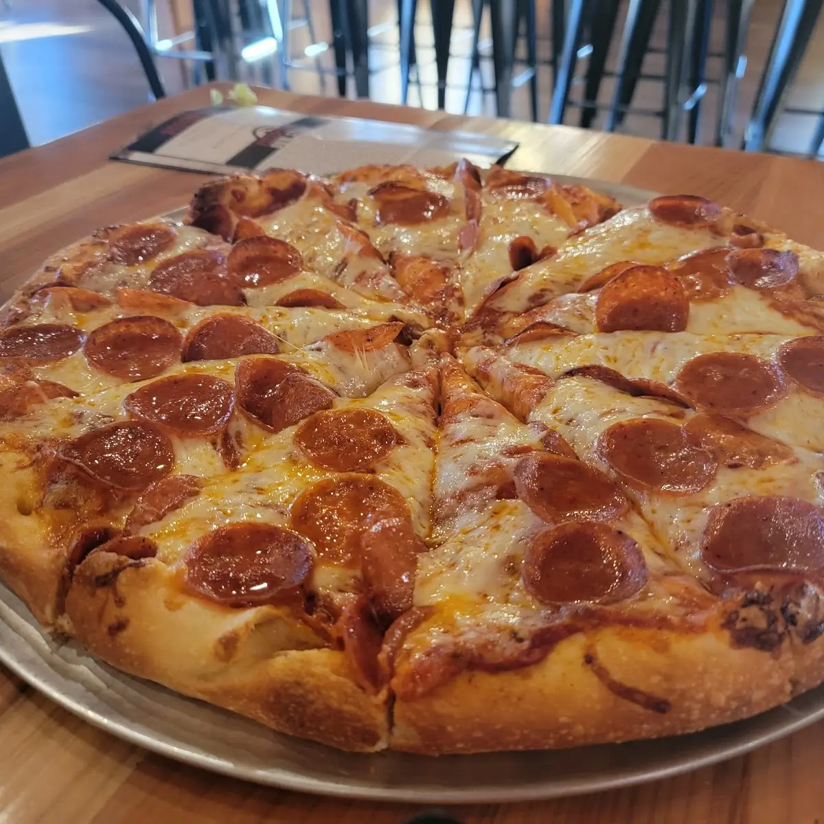 Extra Large Pepperoni Pizza