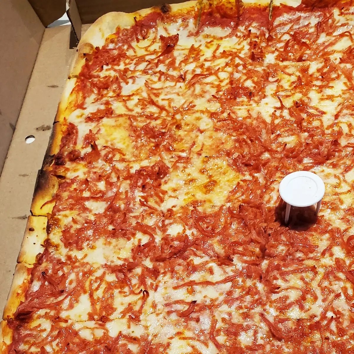 King Size Pepperoni Pizza