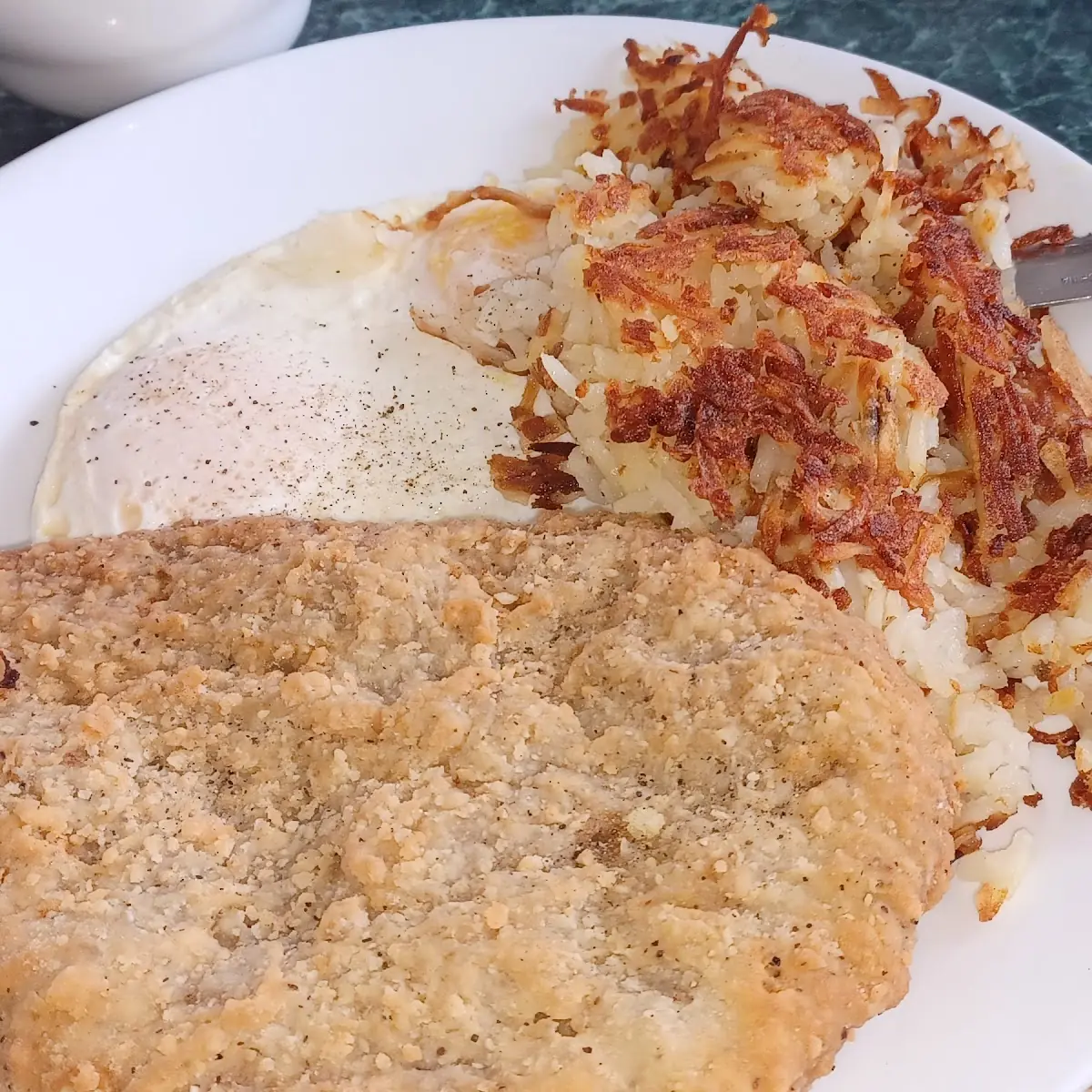 Country Steak Eggs & Hashbrowns