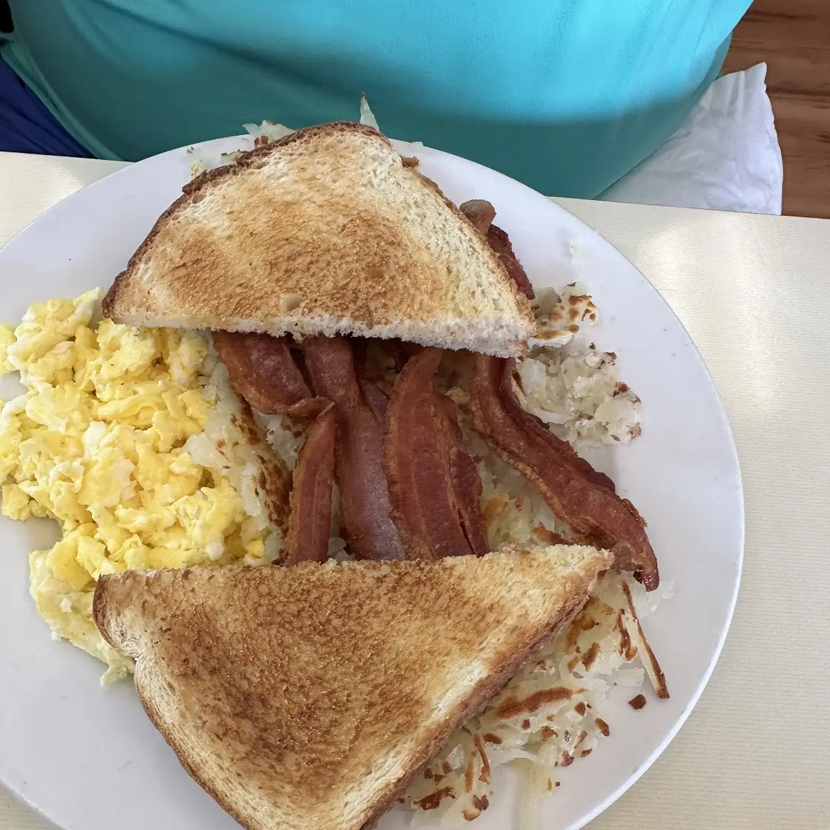 1 Egg with Toast and Hash Browns