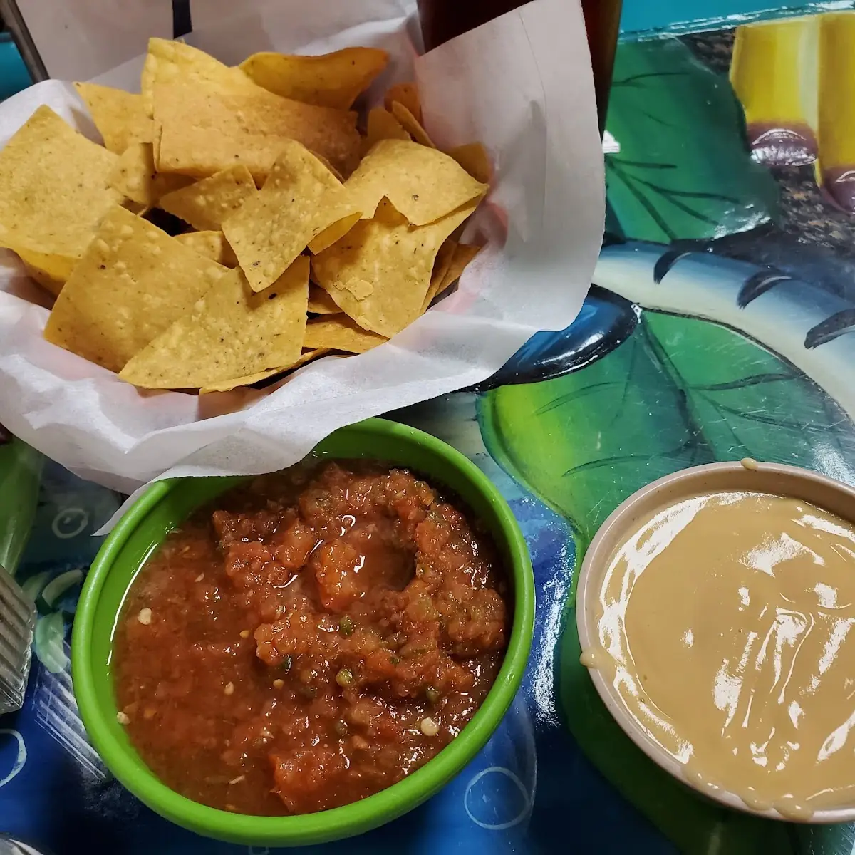 Chips Sauce and Queso