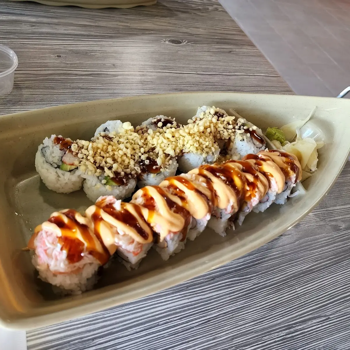 Lion King Roll and Crunchy Crab Roll