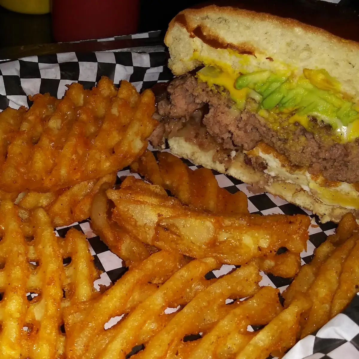 Hamburger Waffle Fries