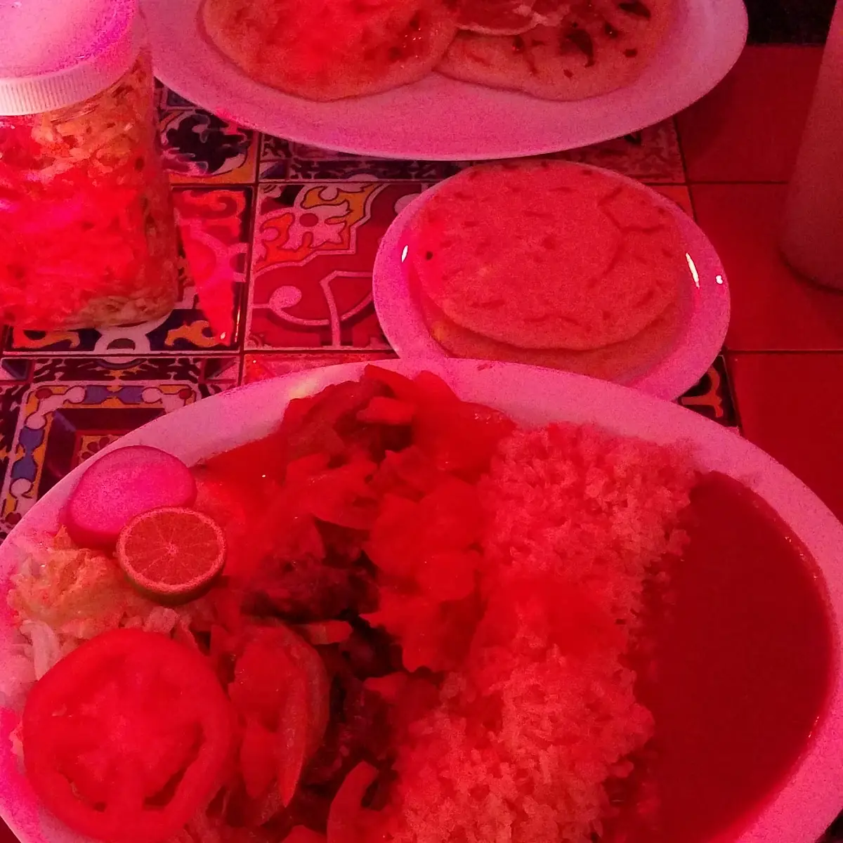 Chicharrones En Tomate