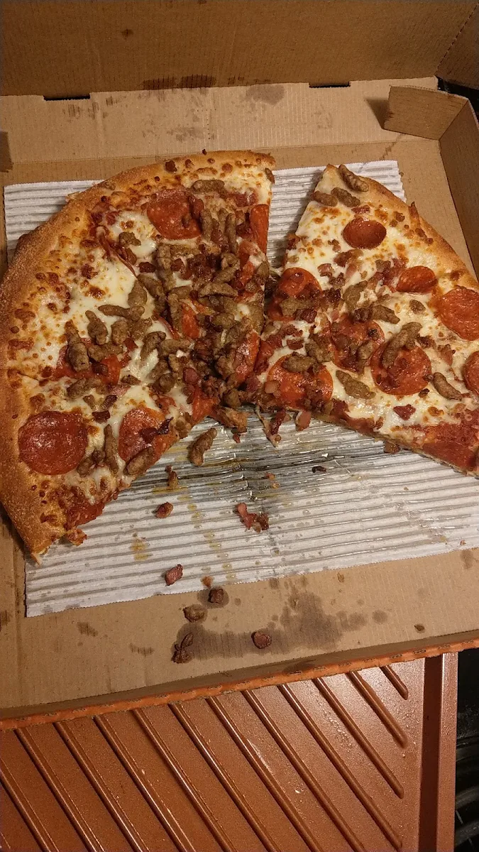 Meat Lover's Pizza