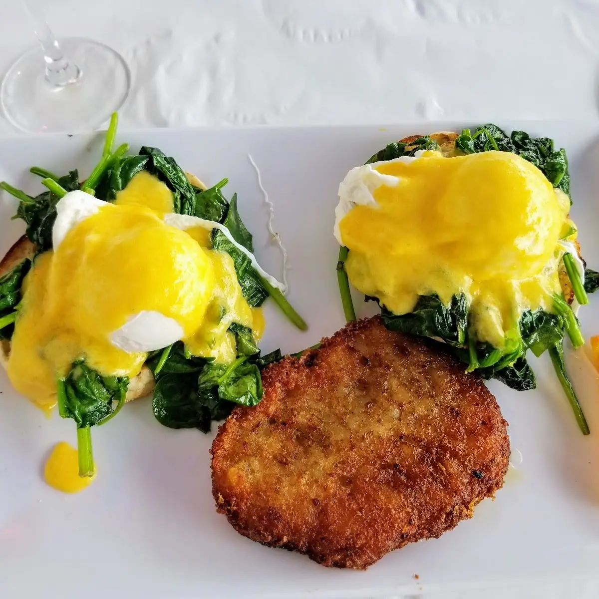 Smoked Salmon Toast Benedict