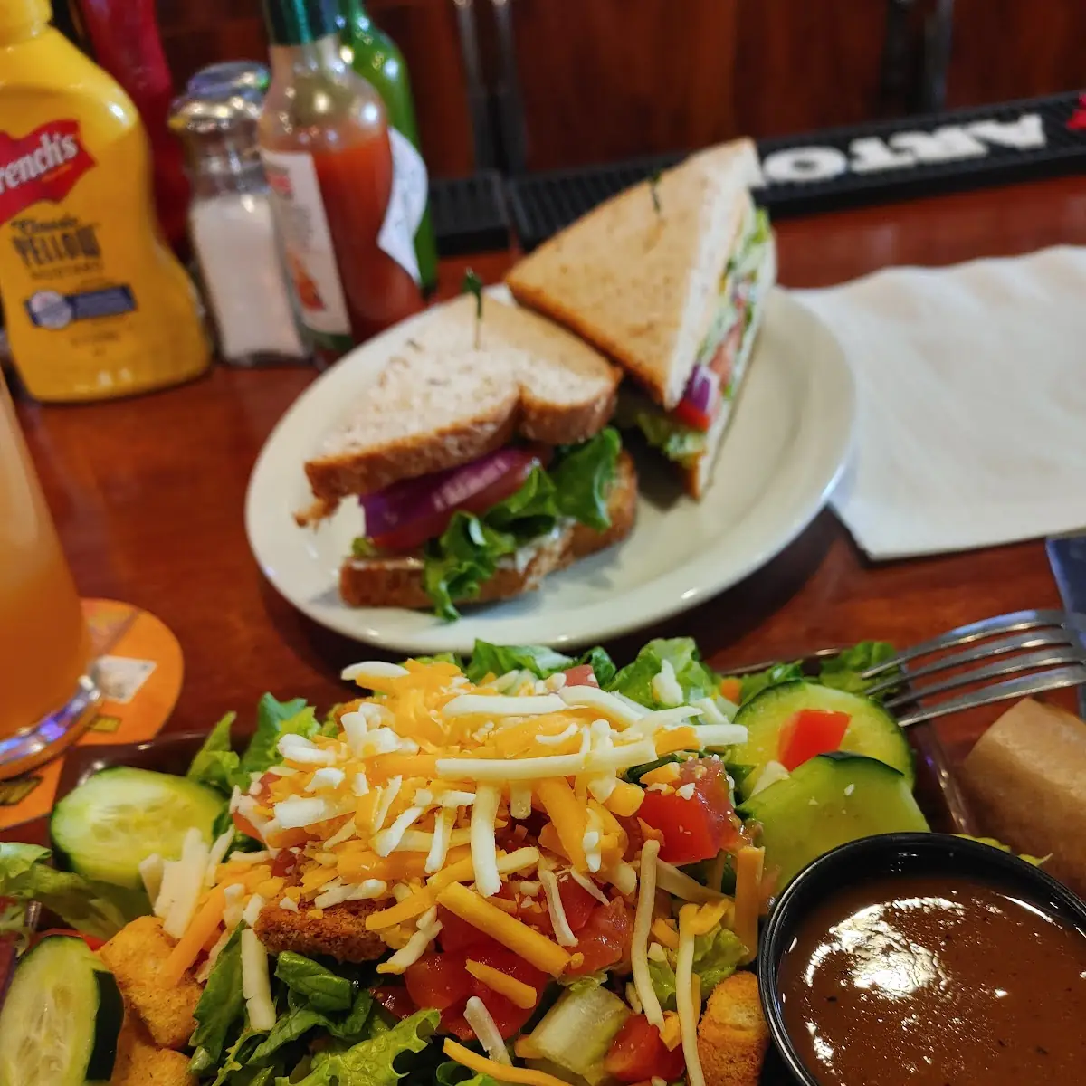 Veggie Sandwich with Side Salad