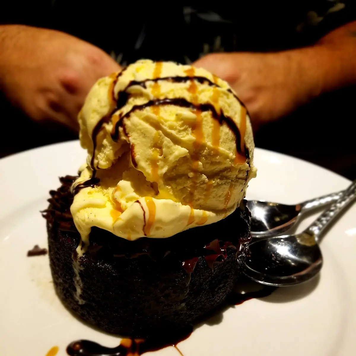 Molten Lava Brownie Dessert
