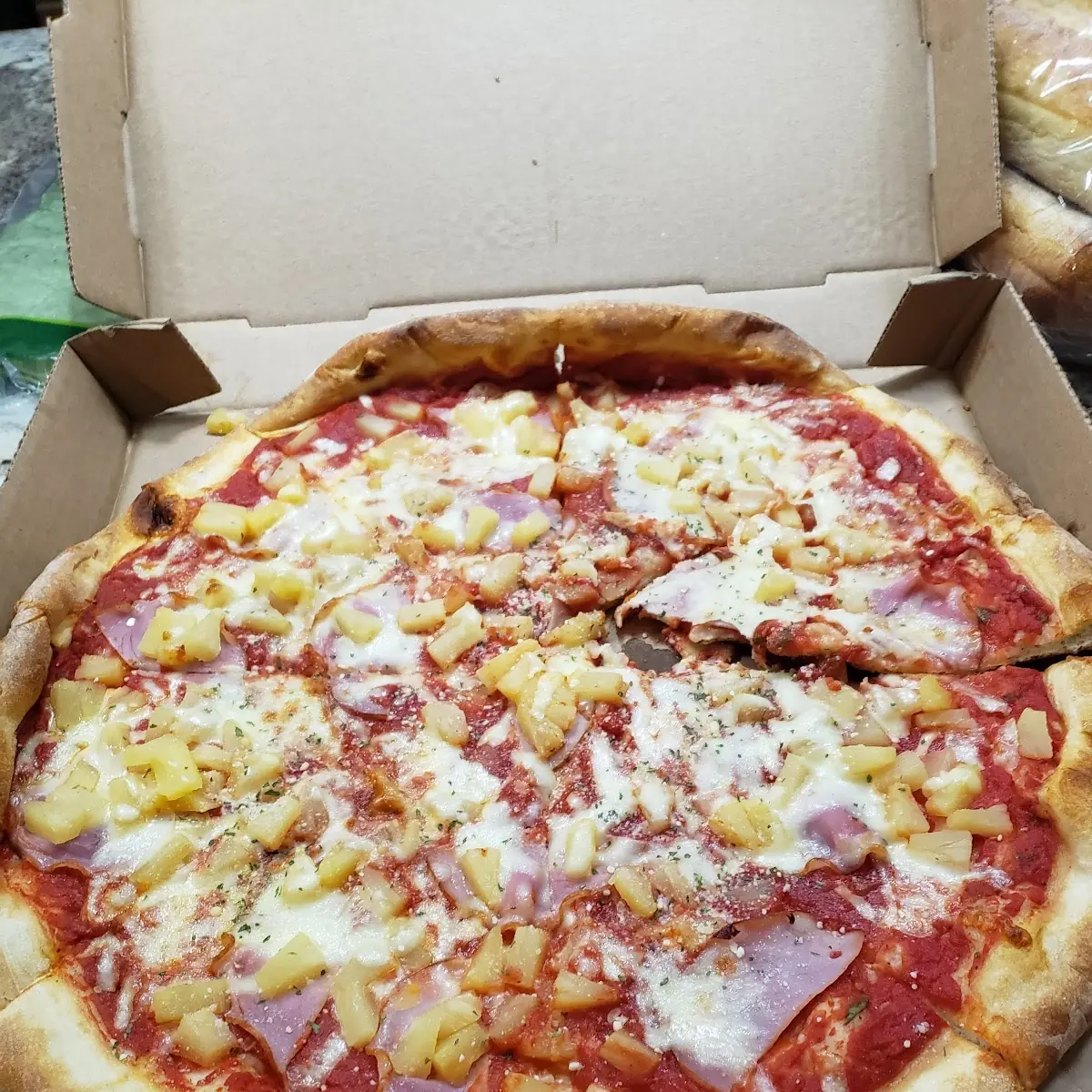 Hawaiian Pizza