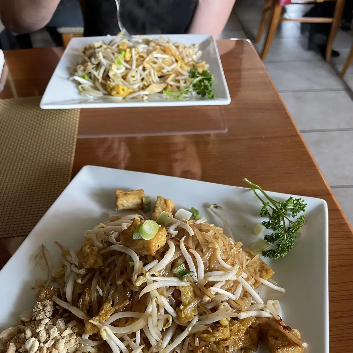 Larb Gai (Chicken, Tofu)