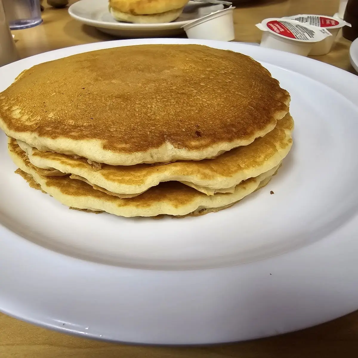 3 Fluffy Buttermilk Pancakes