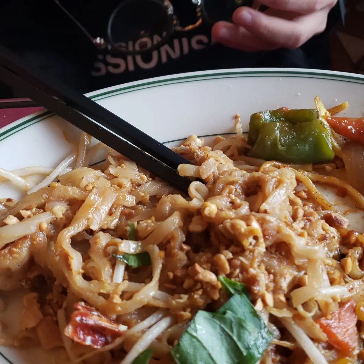 Gross Phad Thai