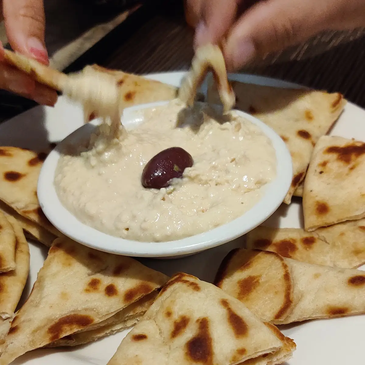 Hummus Plate