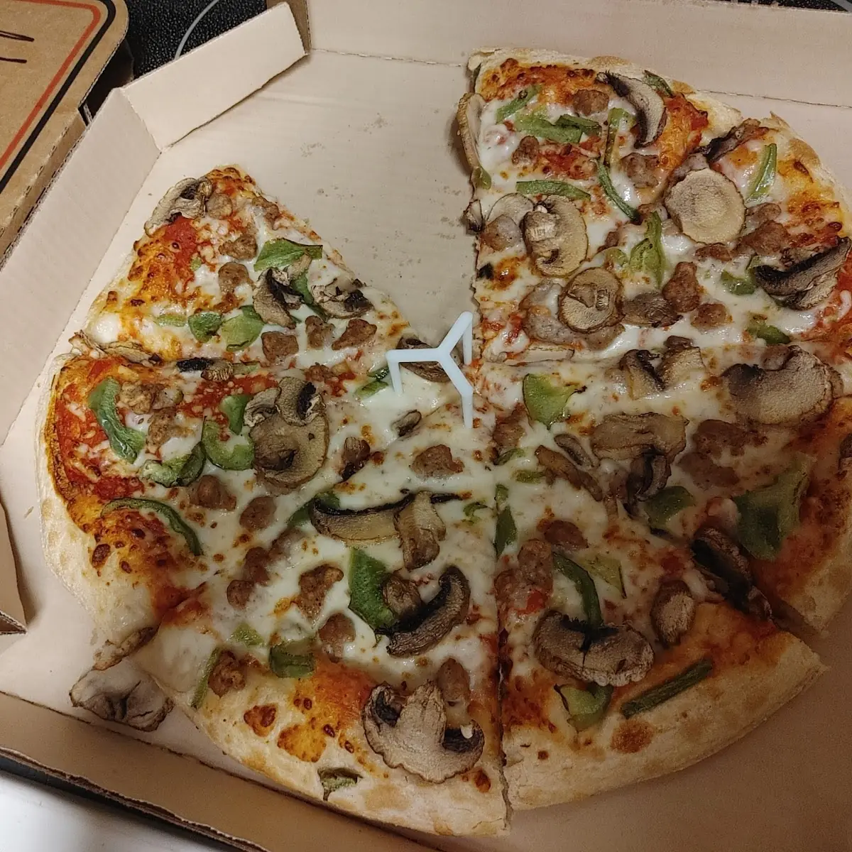 Hand Tossed Pizza