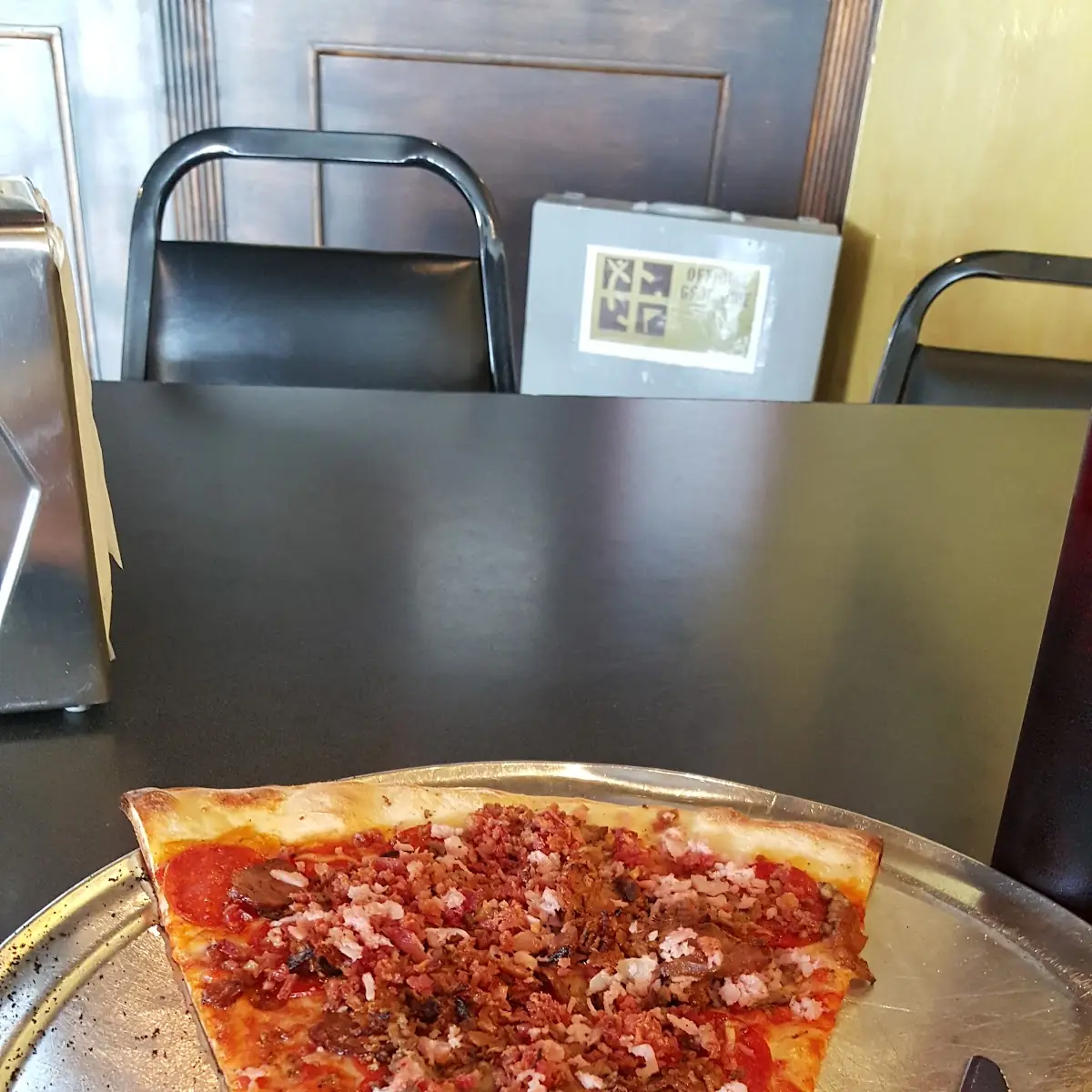 XL Cheese Pizza Bigger Than Your Head